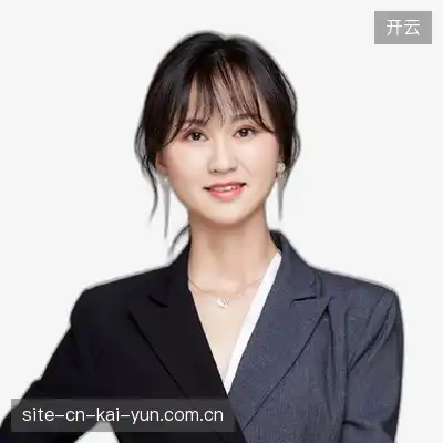 邹成